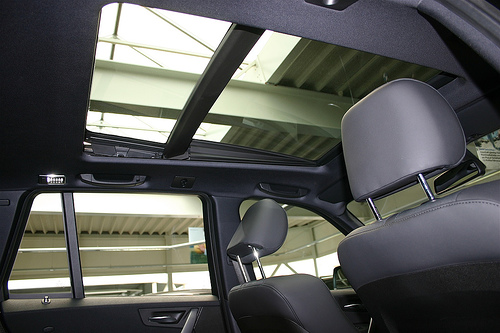 Mercedes benz ml panoramic sunroof #4