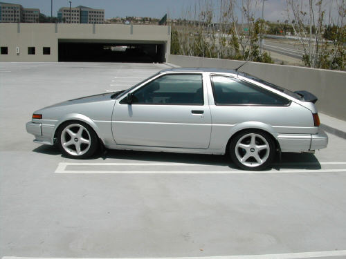 http://www.clublexus.com/forums/attachments/car-chat/42156d1070587557-pics-widebody-turbocharged-ae86-corolla-gts-gts.jpg