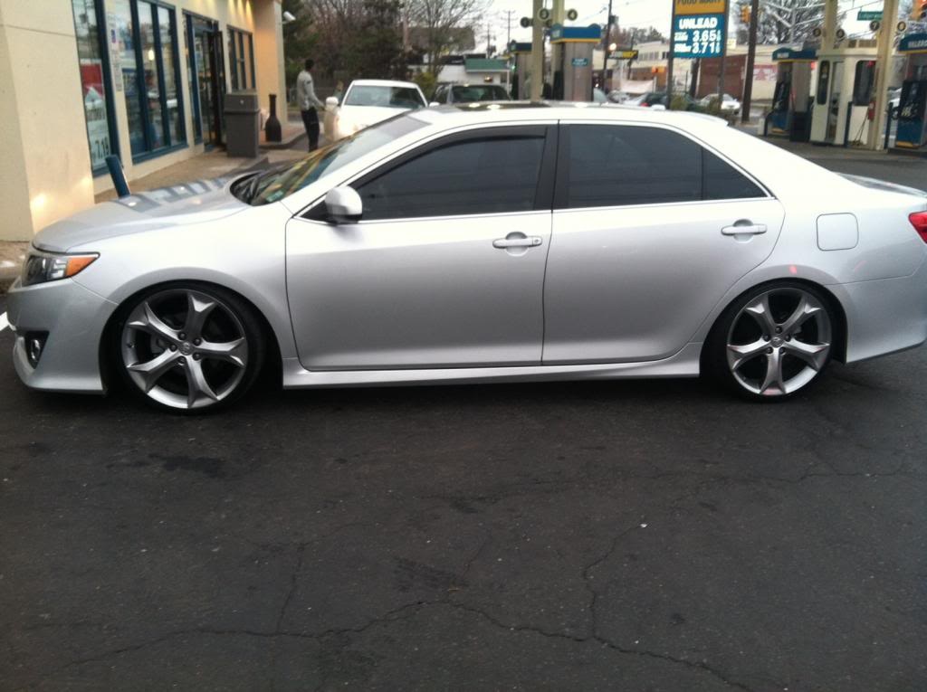 Toyota camry with venza rims