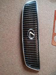 FS: 98-00 Grille,Cluster,Tails,Woodtrim-sale5.jpg