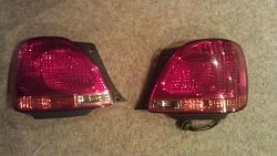 2001 oem outer tailights-lights-001.jpg