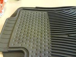 FS: All Weather Floor Mats for ISX50 RWD-dsc00638.jpg