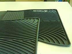 FS: All Weather Floor Mats for ISX50 RWD-dsc00639.jpg