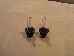 DDM HID D4S 6000K Bulbs-hid1.jpg