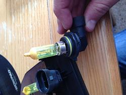 FS: ~^~ *NEW*Luminics JDM Yellow 9006 Bulbs~^~-bulb-2.jpg