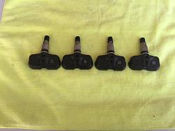 Used set of 4 TPMS sensors-image.jpg