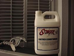 Cleaning &amp; Conditioning Leather Seats-stinger.jpg