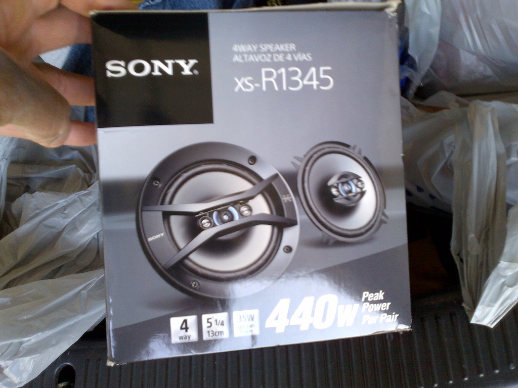 Name:  new%20front%20speaker%20digs_zpsmqiangof.jpg
Views: 114
Size:  157.9 KB