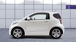 Toyota fights Smart with IQ-toyotaiqdrivereview3.jpg