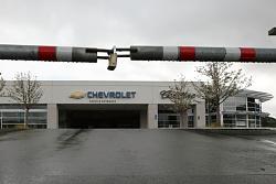 Hope on the horizon: GM to reinstate 580 dealerships-closed-gm-dealer.jpg