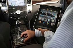 Hyundai Equus is coming with an i pad instead of standard owners manual-equus-ipad-in-car-630.jpg