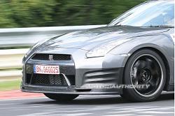 2012 GTR M spec or facelift???????-2012-nissan-gt-r-spy-shots_100314817_s.jpg