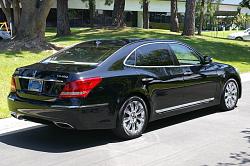 C&amp;D: Hyundai Equus tops the LS460L AWD-hemw4l.jpg