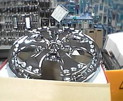 If you want spinnergs get these-spinning-hubcap-2.jpg