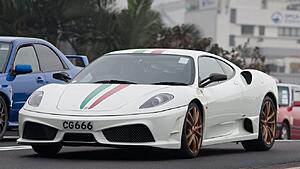 Exotic Cars in Hong Kong-sw8zsmxh.jpg