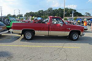 Pics from 2012 Grand Rapids Metro Cruise-hixu2.jpg