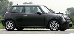 Mini 4 door Estate Spy Shots-mini.jpg