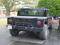 Deep snow and water SUV-hummer4.jpg