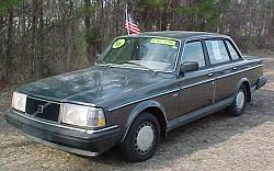 Spy Shots: 2007 Volvo S80-1986-volvo-240dl.jpg