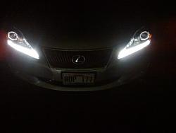 2011 Headlight on my IS-2010-10-30-19.14.01_honolulu_hawaii_us.jpg