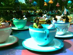 I'm going to Disneyland today!!!!!!!-teacup5.5.05.jpg