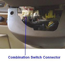 Fog Light Switch Mod-removing-combination-switch-connector.jpg