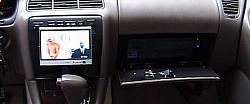Anyone put a screen in your car ?-screen1-and-ps2.jpg