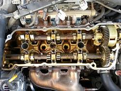 01 Es300 Valve Cover Removal for Sludge inspection-20130330_102717.jpg