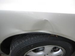 Ouch Fender Bender =*(-car-001.jpg