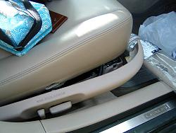What Problems Had or Have with your ES?-seat-shield-broken.jpg
