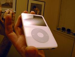 Apple iPod Video *very good condition* (actually 2)-dscn1124.jpg