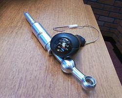 E46 M3 6spd illuminated shift knob + E39 Ebrake lever-photo-0003.jpg