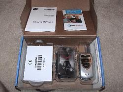 cellphone-v60-in-box.jpg