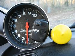 AutoGauge Tach with optional shift light-101_0103.jpg