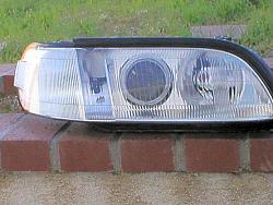 finally, finished installing E39 projectors to my jdm headlights-left-headlight-jdm.jpg