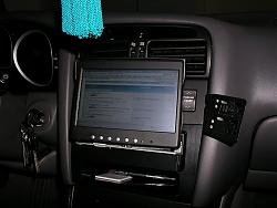 DVD in dash monitor for GS?-p5150747_resize.jpg