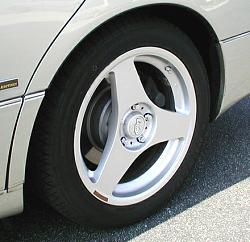 finally got wheels.-close-up-rear-small.jpg