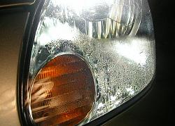 Moisture in GS headlights-water-in-headlights.jpg