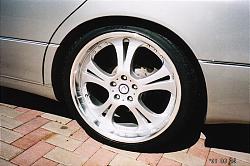 What rims are on the (Baby-G_tuned09_mid) gallery image-baby-g_tuned09_mid.jpg