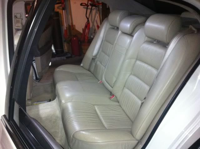 https://www.clublexus.com/forums/attachments/gs-2nd-gen-1998-2005/461835d1501791993-official-clazzio-leather-seat-covers-review-custom-diamond-stitched-img_2160.jpg