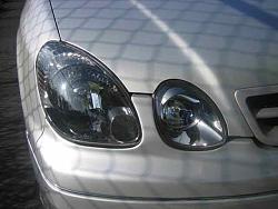 Clear turn signal without removing bumper?-close-up.jpg