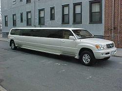 2GS Limo-lexus_lx470_1.jpg