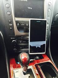 Possibly the best phone mount for our cars-image-1727786128.jpg