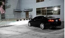 which wheels are better Black or Silver on black GS4-rc10.jpg