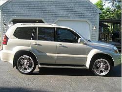 Pic of GX without rear spoiler?-gx470-with-wheels.jpg