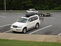 Car top Carrier-lexusthulecargobox.jpg