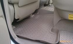 Husky Floor Liners-imag0402.jpg