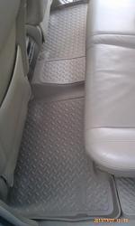 Husky Floor Liners-imag0403.jpg