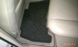 Husky Floor Liners-imag0410.jpg