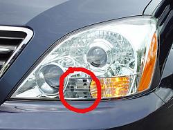 missing light?-gx470-headlight.jpg